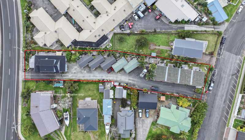 156 Main Road, Tairua