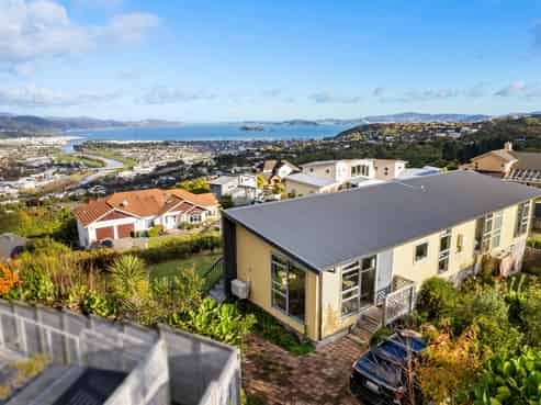 22 Arahiwi Grove, Tirohanga