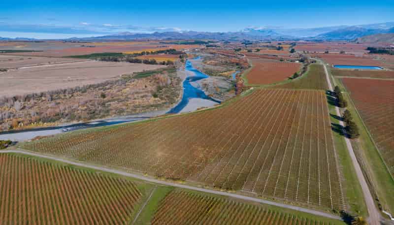 102 Renners Road, Lower Dashwood