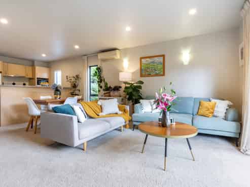 61/8 Soljak Place, Mount Albert