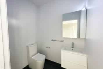 Quality Industrial @ $495 p/w