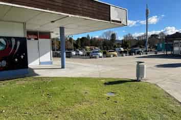 FOR LEASE