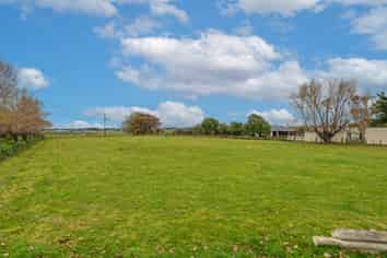 91 Cemetery Road, Sanson
