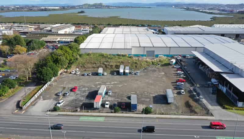 829 Great South Road, Mount Wellington