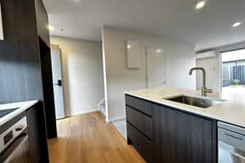 4/44 Shirley Road, Shirley