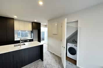 4/44 Shirley Road, Shirley