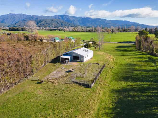 91 Long Plain Road, Takaka