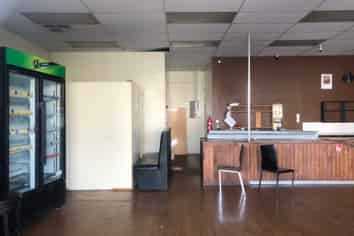 Rare Opportunity On Rosebank Road