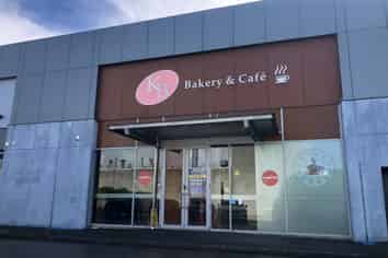 Rare Opportunity On Rosebank Road