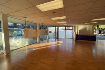 Exceptional Showroom Exposure