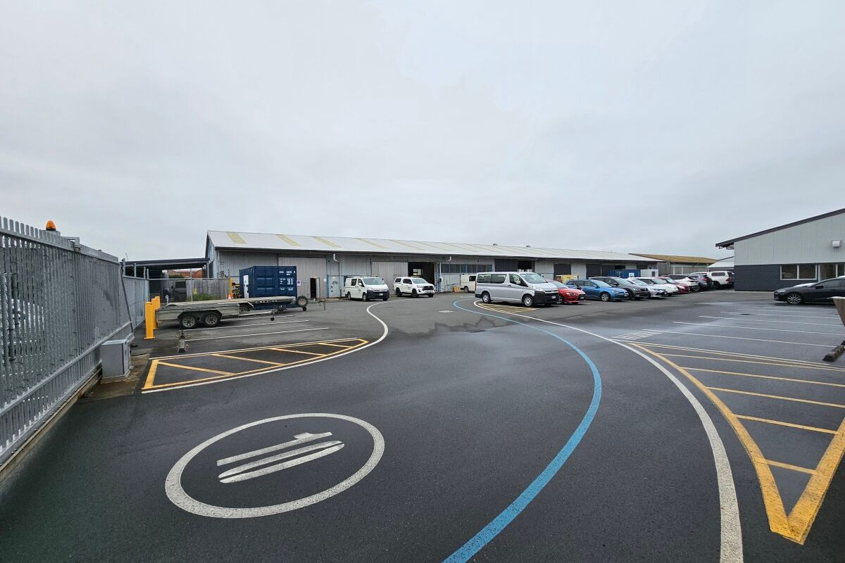 Central Te Rapa Workshop or Warehousing - View 4