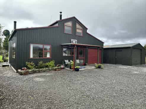 37 Mcgloin Road, Bruce Bay