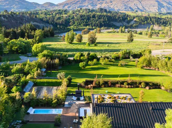 291 Tucker Beach Road, Lower Shotover