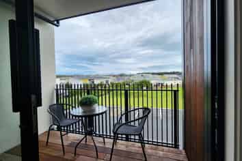 High Quality Live/Work Available in Kumeu