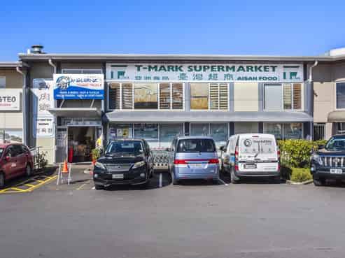 Asian supermaket tenanted investment