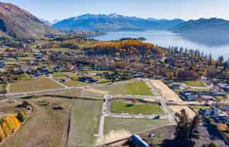 1 Studholme Rise, Wanaka