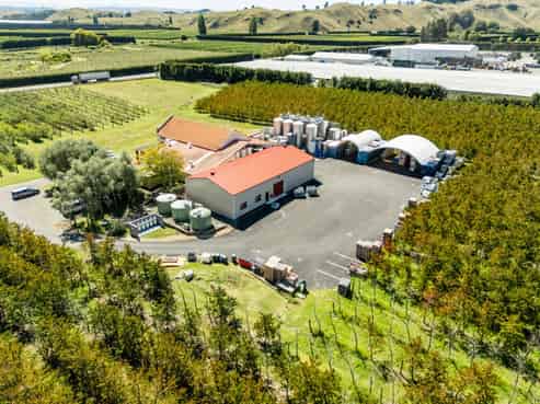 Unbeatable Hawke’s Bay investment with lifestyle