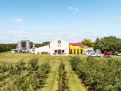 Unbeatable Hawke’s Bay investment with lifestyle
