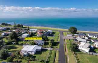 8 Pohutukawa Avenue, Kaiaua