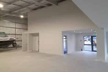 Brand New Showroom & Warehouse Leasing Opportunity