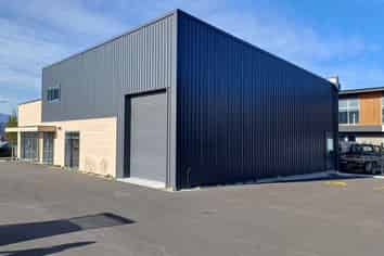 Brand New Showroom & Warehouse Leasing Opportunity