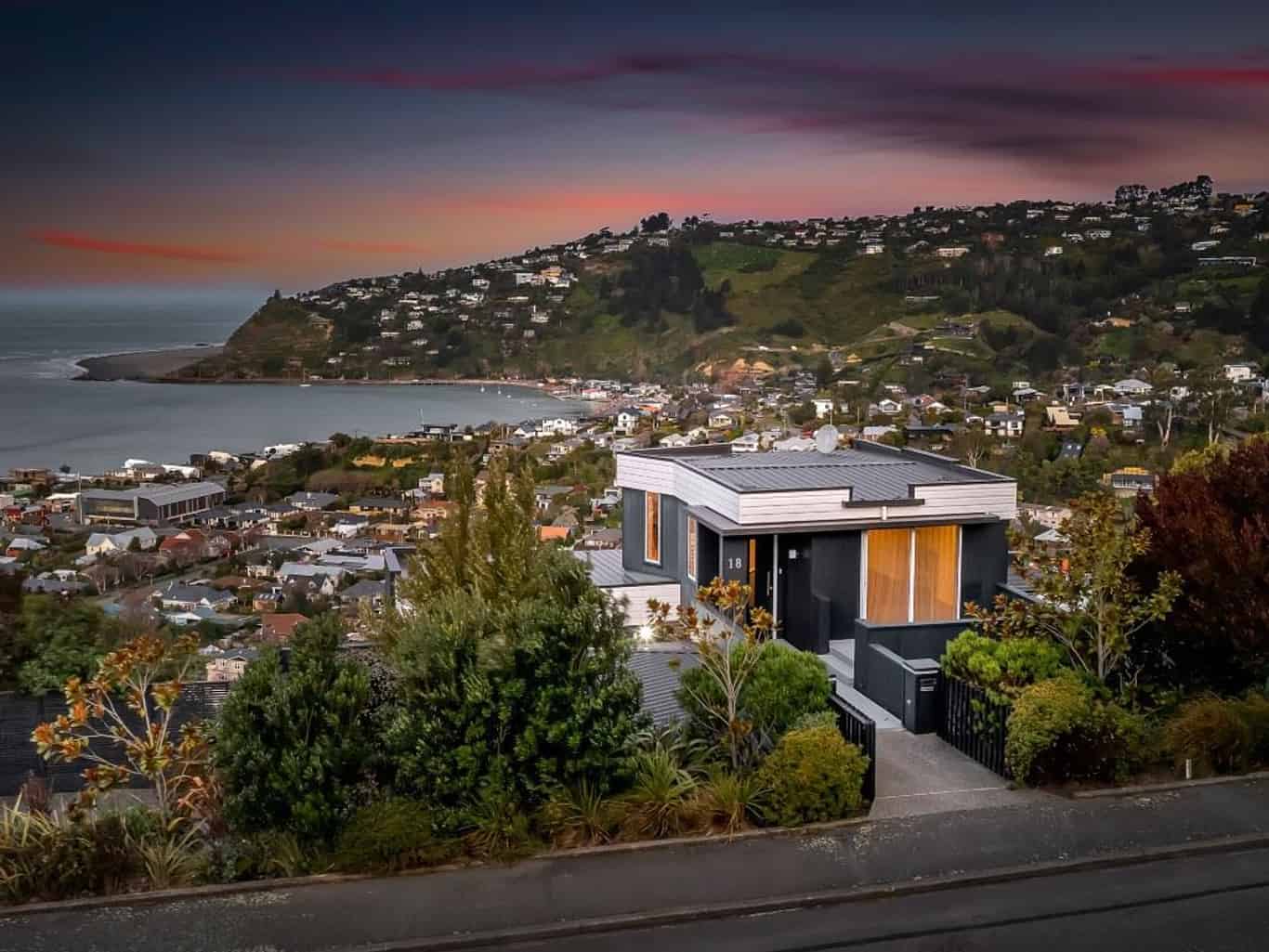 Redcliffs Homes and Real Estate for Sale realestate.co.nz