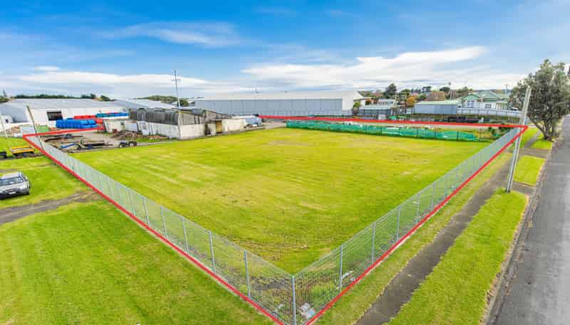 4-10 Beach Road, Castlecliff