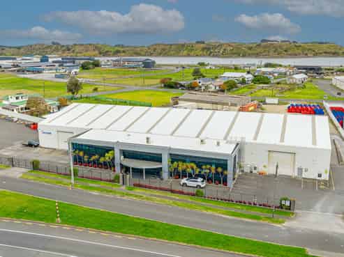 Exceptional commercial property