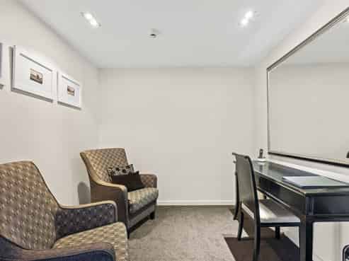 Live-in Management opportunity