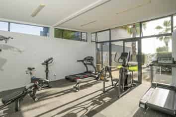 16/73 South Highway - Sovereign Pier, Whitianga