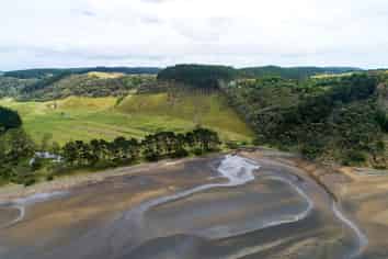 3560 South Head Road, South Head, Helensville