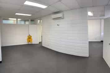 Functional & Accessible Office | 46m2 | Pakuranga