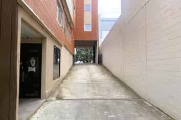 Bulk Retail on Newton Road | 590m2