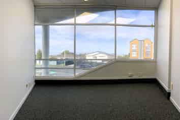 Versatile and Well Equipped Office | 250m2