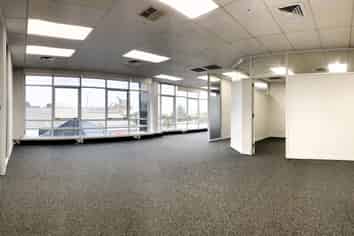 Versatile and Well Equipped Office | 250m2