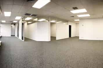 Versatile and Well Equipped Office | 250m2