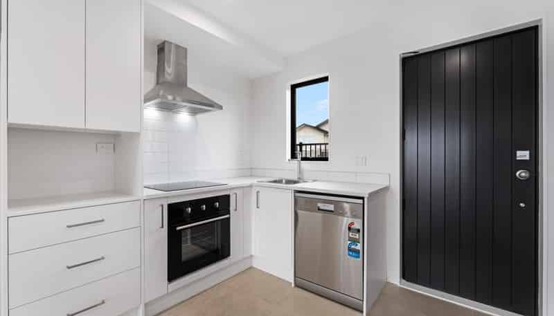 250 Great North Road, Henderson
