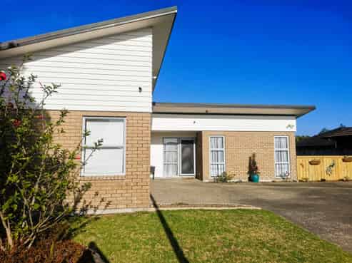 356 One Tree Point Road, One Tree Point