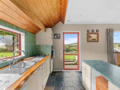  198 J V Grant Road, Wellsford