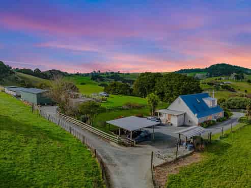  198 J V Grant Road, Wellsford