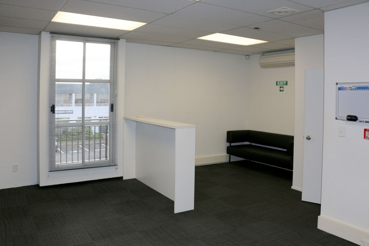 Leslie Hills Drive Office For Lease - Vista 4