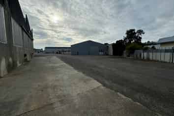 Ahuriri workshop and yard for lease