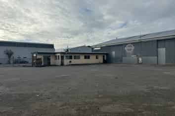 Ahuriri workshop and yard for lease
