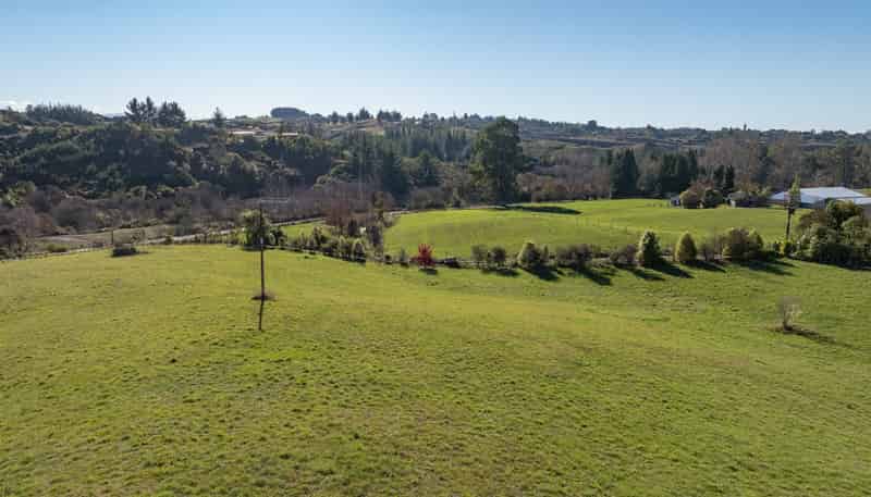 167 Dominion Road, Mahana