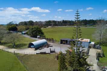 15 Pairatahi Road, Kaingaroa