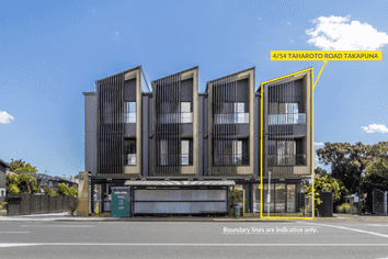 4/54 Taharoto Road, Takapuna