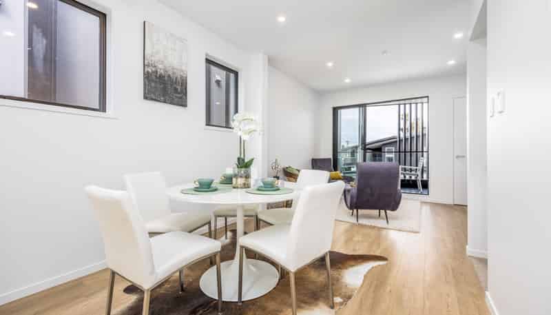 4/54 Taharoto Road, Takapuna
