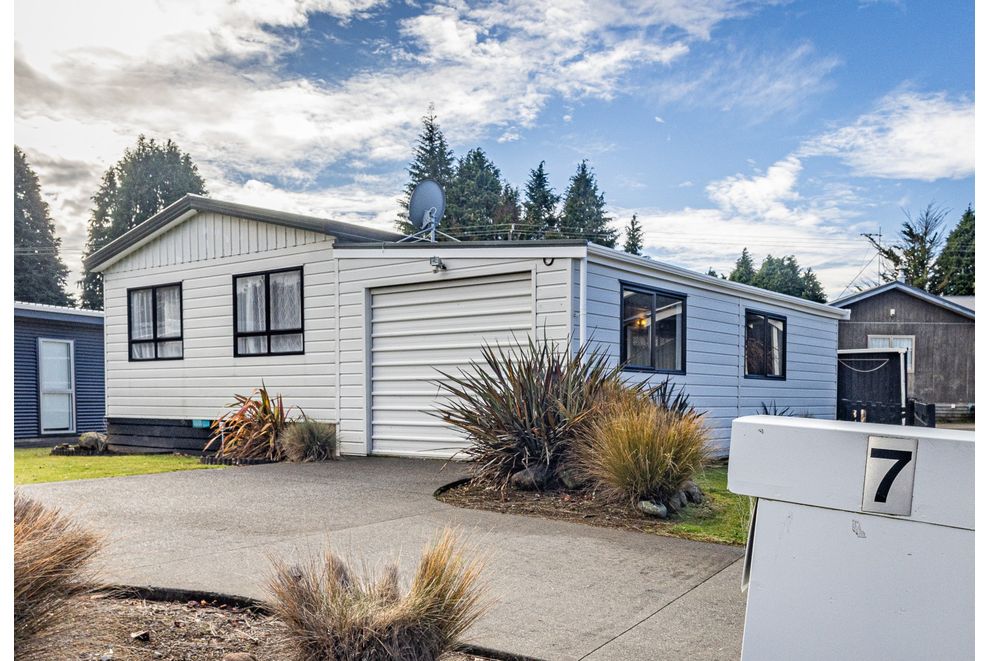 7 Alpine Way, Ohakune, Ruapehu For Sale realestate.co.nz