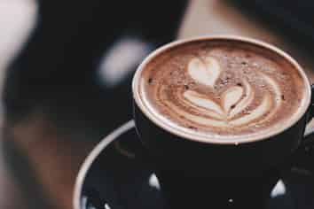THRIVING NORTH SHORE CAFÉ FOR SALE!
