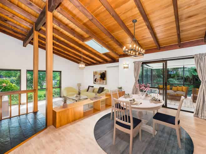 1 Manu Grove, Waikanae